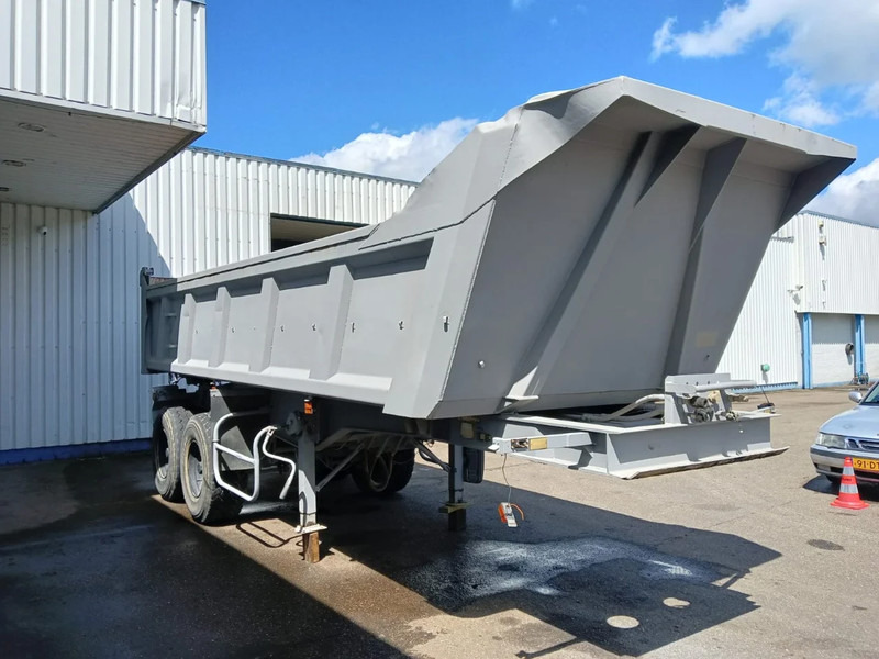 CIF 2 Axle Steel Tipper , Spring Suspension , Drum Brakes - Semiremorcă basculantă: Foto 4 CIF 2 Axle Steel Tipper , Spring Suspension , Drum Brakes - Semiremorcă basculantă: Foto 4