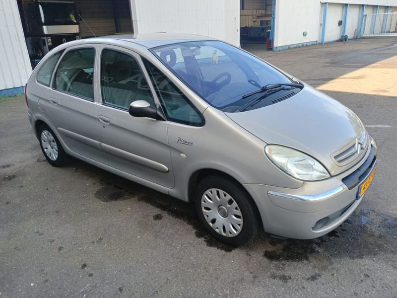 Citroën Xsara Picasso 1.8i - 16V , Airco - Automobil: Foto 4 Citroën Xsara Picasso 1.8i - 16V , Airco - Automobil: Foto 4