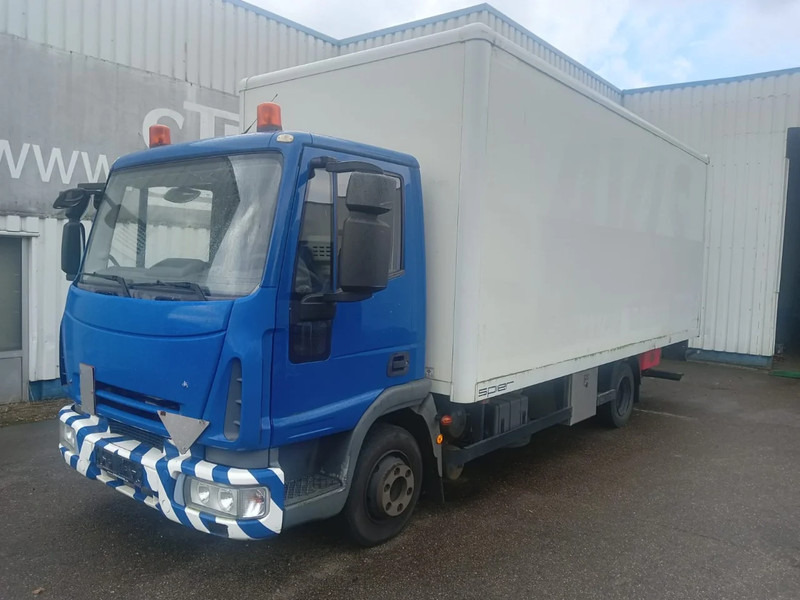 Iveco EuroCargo 180 Eurocargo 75E180 , Spring Suspension , Closed box , Tailgate - Camion furgon: Foto 1 Iveco EuroCargo 180 Eurocargo 75E180 , Spring Suspension , Closed box , Tailgate - Camion furgon: Foto 1