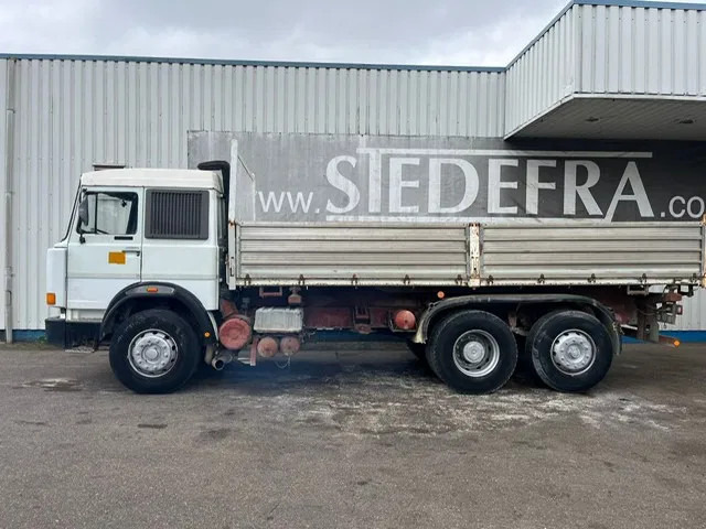 Iveco Turbostar 190-38 , 6x2 , V8 Watercooling , 3 Way Tipper , Spring Suspension , Manual - Camion basculantă: Foto 2 Iveco Turbostar 190-38 , 6x2 , V8 Watercooling , 3 Way Tipper , Spring Suspension , Manual - Camion basculantă: Foto 2