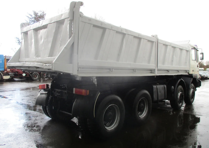 MAN 35-364 , Manual , 8x4 , 3 way tipper , Spring suspension - Camion basculantă: Foto 3 MAN 35-364 , Manual , 8x4 , 3 way tipper , Spring suspension - Camion basculantă: Foto 3
