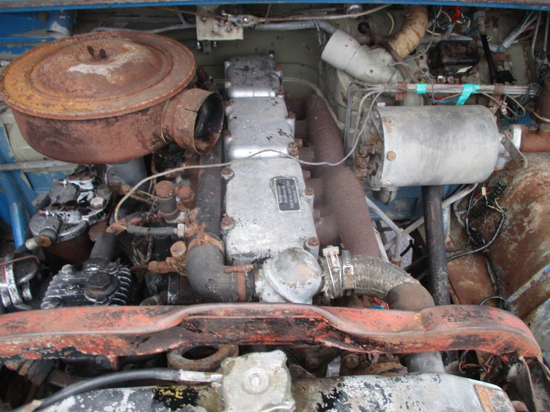 Camion basculantă MAN 520 , 11-136 , 6 Cylinder , Manual , 3 way tipper , Oldtimer: Foto 13 Camion basculantă MAN 520 , 11-136 , 6 Cylinder , Manual , 3 way tipper , Oldtimer: Foto 13