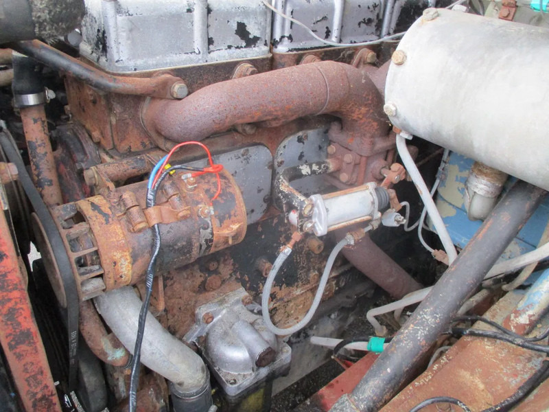 Camion basculantă MAN 520 , 11-136 , 6 Cylinder , Manual , 3 way tipper , Oldtimer: Foto 14 Camion basculantă MAN 520 , 11-136 , 6 Cylinder , Manual , 3 way tipper , Oldtimer: Foto 14