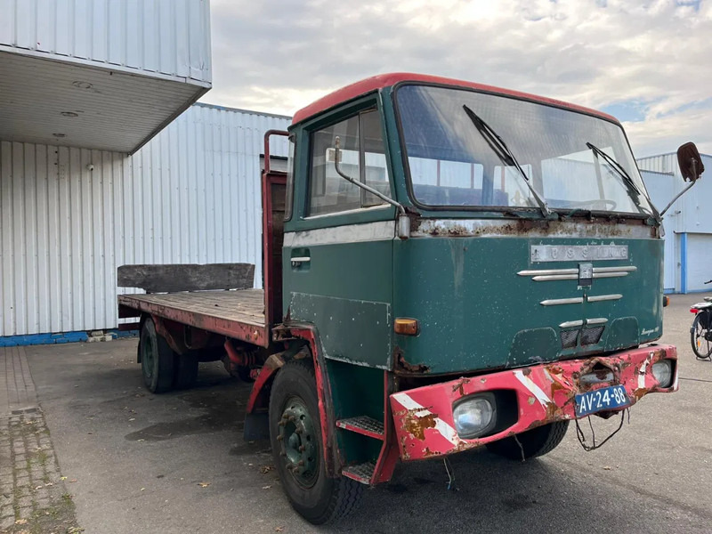 MAN Büssing BS 13L / NL1, Oldtimer for restauration - Camion platformă: Foto 4 MAN Büssing BS 13L / NL1, Oldtimer for restauration - Camion platformă: Foto 4