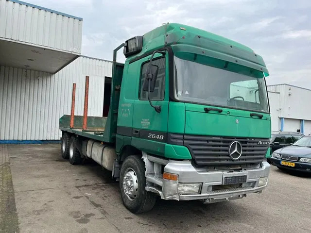 Mercedes-Benz Actros 2648 , V8 , 6x4 , 3 Pedals EPS , Euro 2 - Camion platformă: Foto 4 Mercedes-Benz Actros 2648 , V8 , 6x4 , 3 Pedals EPS , Euro 2 - Camion platformă: Foto 4