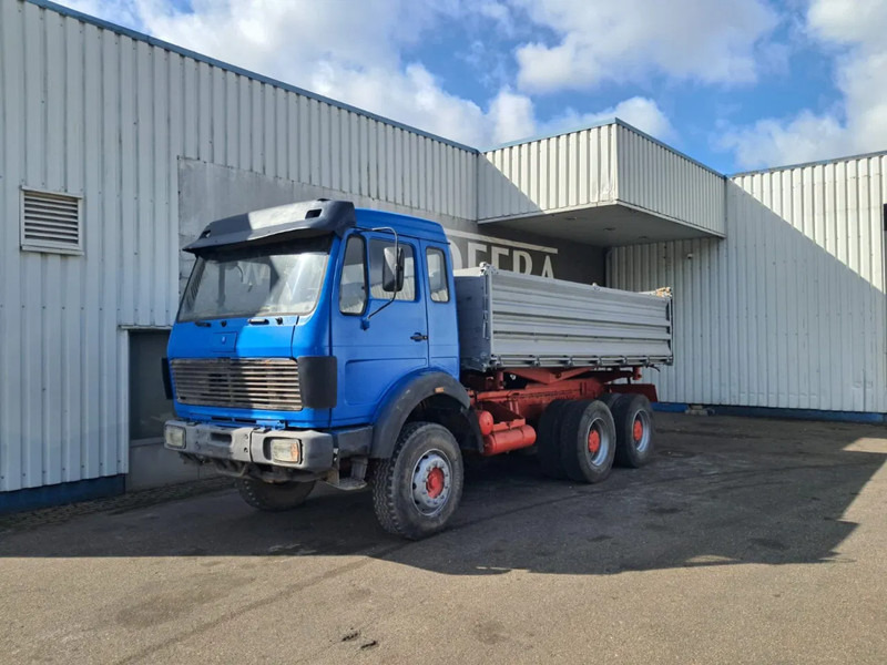 Mercedes-Benz SK 2635 , V8 , Bi Turbo , 6x4 , ZF Manual , 3 Way Tipper , Spring suspension - Camion basculantă: Foto 3 Mercedes-Benz SK 2635 , V8 , Bi Turbo , 6x4 , ZF Manual , 3 Way Tipper , Spring suspension - Camion basculantă: Foto 3