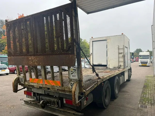 Renault Premium 370 DCi, 6x2 , Manual Gearbox - Camion transport auto: Foto 3 Renault Premium 370 DCi, 6x2 , Manual Gearbox - Camion transport auto: Foto 3