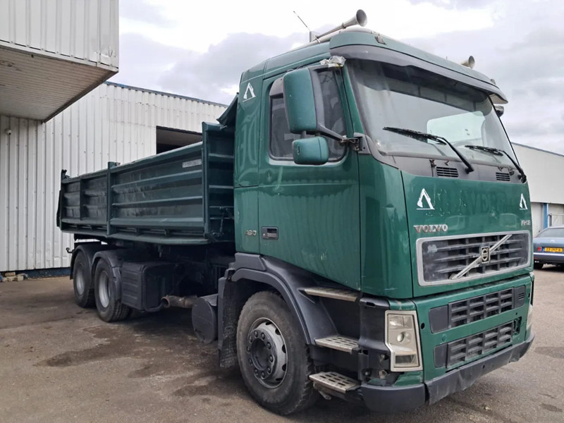 Volvo FH 12 - 460 , 6x2 , 3 Way Tipper, Spring Suspension , Manual Gearbox, Airco - Camion basculantă: Foto 4 Volvo FH 12 - 460 , 6x2 , 3 Way Tipper, Spring Suspension , Manual Gearbox, Airco - Camion basculantă: Foto 4