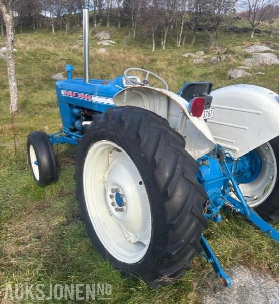 1973 Ford 3000 - mva fri - Tractor agricol: Foto 5 1973 Ford 3000 - mva fri - Tractor agricol: Foto 5