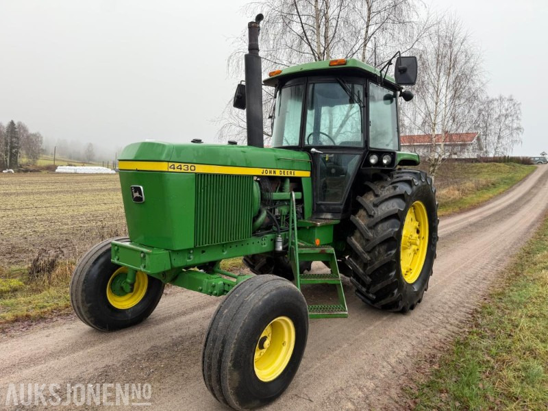 1977 John Deere 4430 klassisk traktor - Tractor agricol: Foto 1 1977 John Deere 4430 klassisk traktor - Tractor agricol: Foto 1