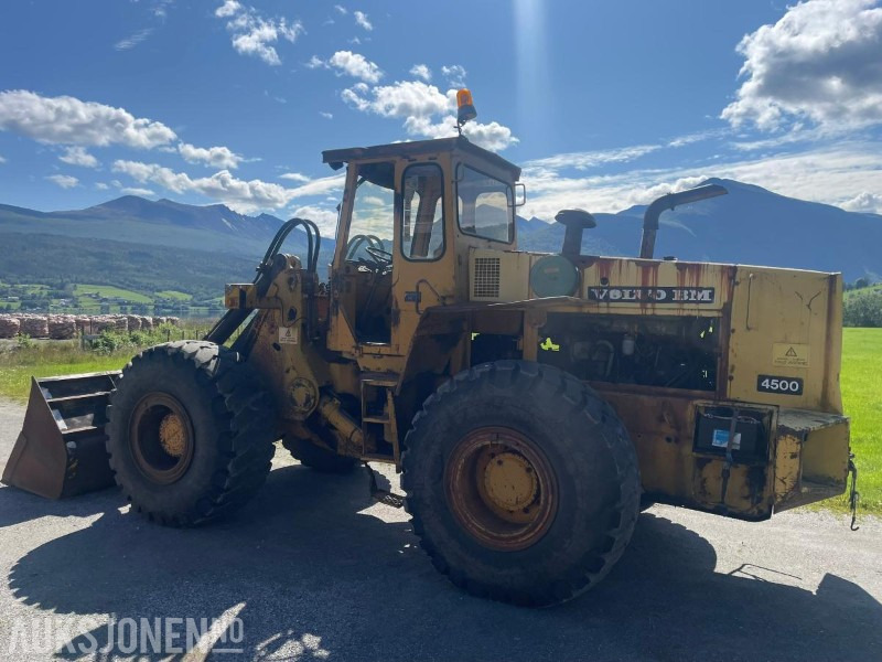 1981 Volvo BM 4500 hjullaster - Rep. objekt - Încărcător frontal pe pneuri: Foto 4 1981 Volvo BM 4500 hjullaster - Rep. objekt - Încărcător frontal pe pneuri: Foto 4