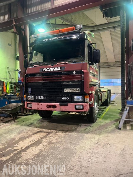 1993 Scania R-serie 143 450 Topliner med krokløft EU OK 11.2026 - Camion cu cârlig: Foto 2 1993 Scania R-serie 143 450 Topliner med krokløft EU OK 11.2026 - Camion cu cârlig: Foto 2