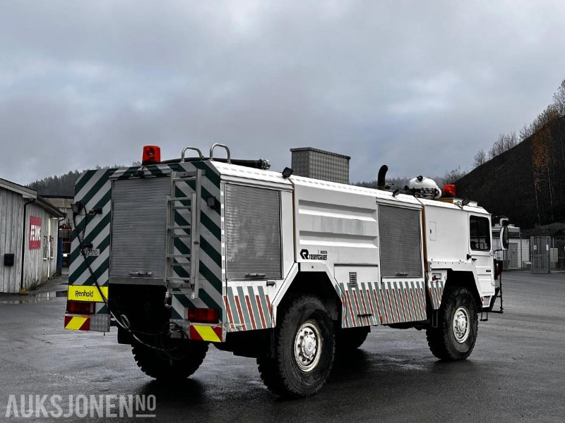 1994 MAN 16.422 FAFG med Rosenbauer NH30 påbygg – terrenggående brann-, renholds- og spylerbil - Autospeciala de stins incendii: Foto 5 1994 MAN 16.422 FAFG med Rosenbauer NH30 påbygg – terrenggående brann-, renholds- og spylerbil - Autospeciala de stins incendii: Foto 5