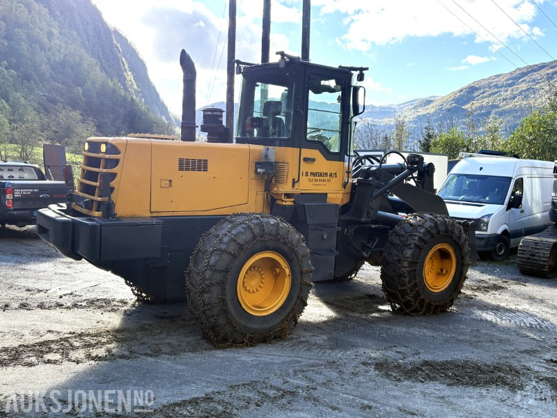 1998 Komatsu WA320-3H - KUN 9 248 timer! - Încărcător frontal pe pneuri: Foto 3 1998 Komatsu WA320-3H - KUN 9 248 timer! - Încărcător frontal pe pneuri: Foto 3