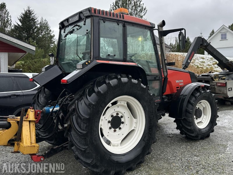 1999 Valtra 6400 Turbo - Traktor med mye utstyr - Tractor agricol: Foto 3 1999 Valtra 6400 Turbo - Traktor med mye utstyr - Tractor agricol: Foto 3