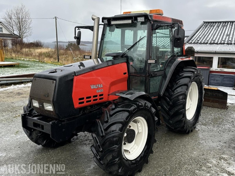 1999 Valtra 6400 Turbo - Traktor med mye utstyr - Tractor agricol: Foto 5 1999 Valtra 6400 Turbo - Traktor med mye utstyr - Tractor agricol: Foto 5