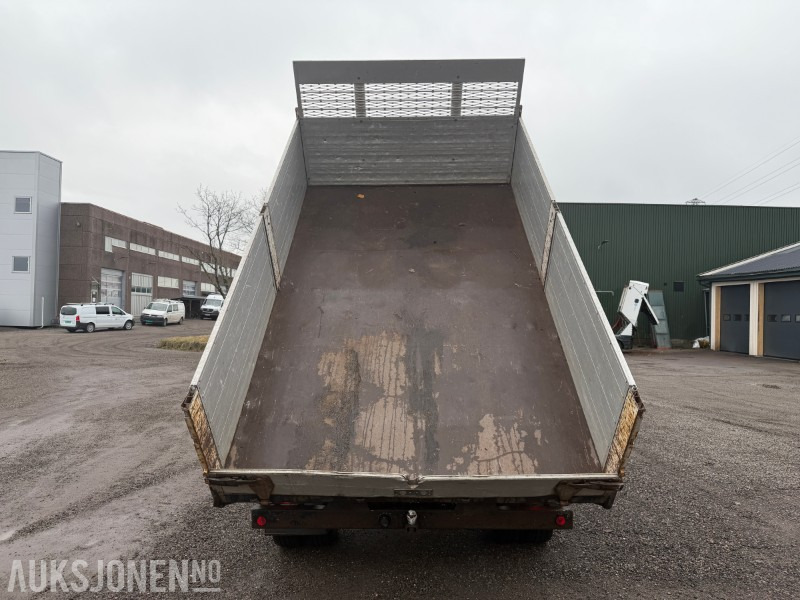 2001 MERCEDES-BENZ 412 D /40 tippbil - hengerfeste - 241444km - Camion basculantă: Foto 4 2001 MERCEDES-BENZ 412 D /40 tippbil - hengerfeste - 241444km - Camion basculantă: Foto 4