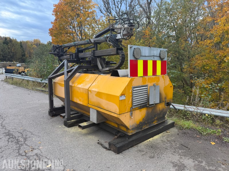2002 MEC-TEC Skiltvaskemaskin - Rep.objekt - Echipamente de constructii: Foto 1 2002 MEC-TEC Skiltvaskemaskin - Rep.objekt - Echipamente de constructii: Foto 1