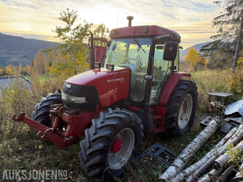 2002 McCormick C100 m/Fronthydraulikk - Tractor agricol: Foto 1 2002 McCormick C100 m/Fronthydraulikk - Tractor agricol: Foto 1