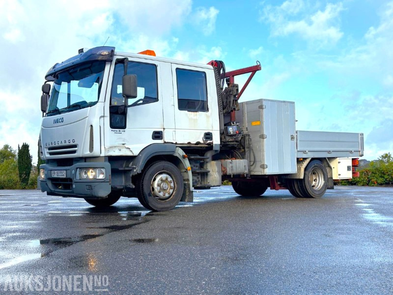 2004 Iveco 120E24 EUROCARGO kranbil - registrert for 5 sitteplasser - Camion cu macara: Foto 1 2004 Iveco 120E24 EUROCARGO kranbil - registrert for 5 sitteplasser - Camion cu macara: Foto 1