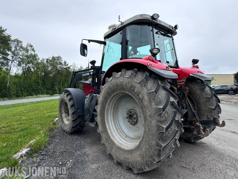 2004 Massey Ferguson 6480 Dynashift - Frontlaster med hydraulisk redskapslås - Fronthydraulikk - 40 km - Fjærende hytte - tredje funksjon - Tractor agricol: Foto 5 2004 Massey Ferguson 6480 Dynashift - Frontlaster med hydraulisk redskapslås - Fronthydraulikk - 40 km - Fjærende hytte - tredje funksjon - Tractor agricol: Foto 5