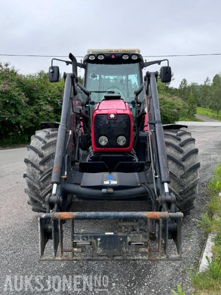 2004 Massey Ferguson 6480 Dynashift - Frontlaster med hydraulisk redskapslås - Fronthydraulikk - 40 km - Fjærende hytte - tredje funksjon - Tractor agricol: Foto 2 2004 Massey Ferguson 6480 Dynashift - Frontlaster med hydraulisk redskapslås - Fronthydraulikk - 40 km - Fjærende hytte - tredje funksjon - Tractor agricol: Foto 2