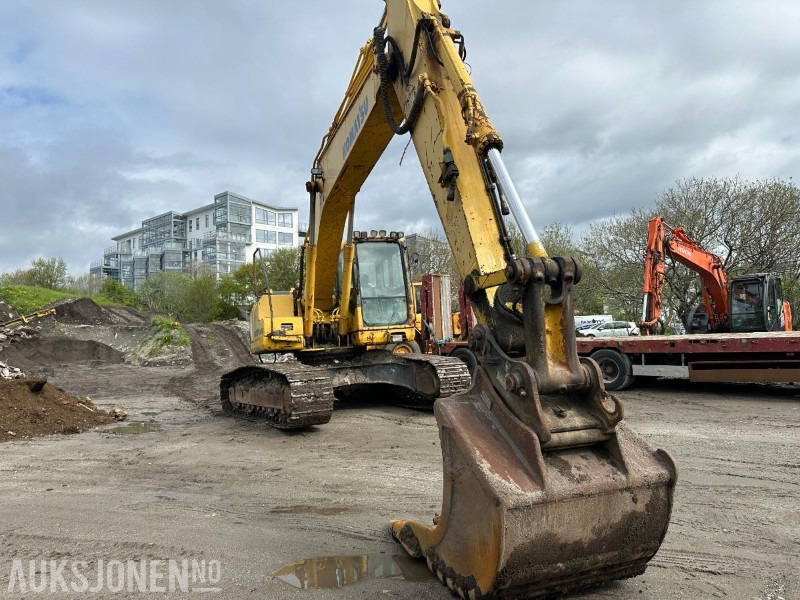 2005 Komatsu PC210LC-7K GRAVEMASKIN - 11000 Timer - Excavator: Foto 3 2005 Komatsu PC210LC-7K GRAVEMASKIN - 11000 Timer - Excavator: Foto 3