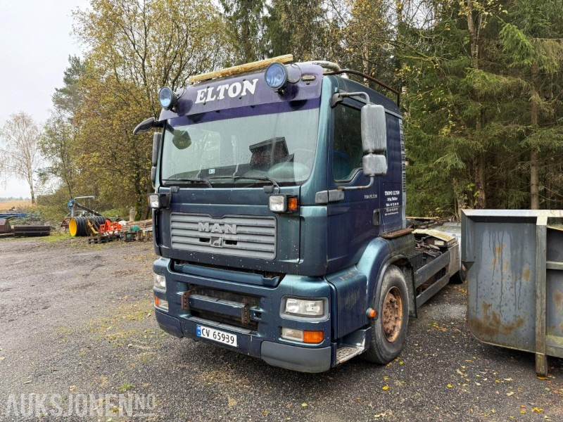 2007 MAN TGA 26.530 6x2 Krokbil - Camion cu cârlig: Foto 1 2007 MAN TGA 26.530 6x2 Krokbil - Camion cu cârlig: Foto 1