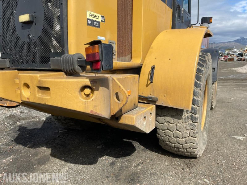 Încărcător frontal pe pneuri 2008 Cat 930H Hjullaster: Foto 16