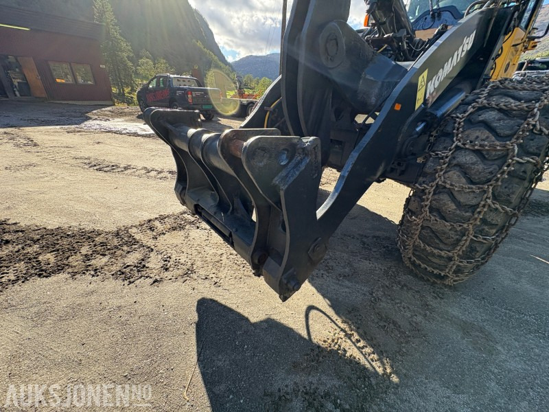 2008 Komatsu WA320-6 hjullaster - KUN 3 754 timer - Încărcător frontal pe pneuri: Foto 5 2008 Komatsu WA320-6 hjullaster - KUN 3 754 timer - Încărcător frontal pe pneuri: Foto 5