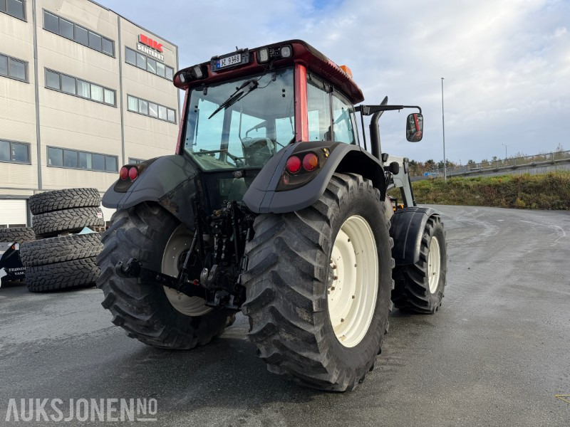 2008 Valtra T-180 Traktor med frontlaster / 1362 timer - Tractor agricol: Foto 4 2008 Valtra T-180 Traktor med frontlaster / 1362 timer - Tractor agricol: Foto 4