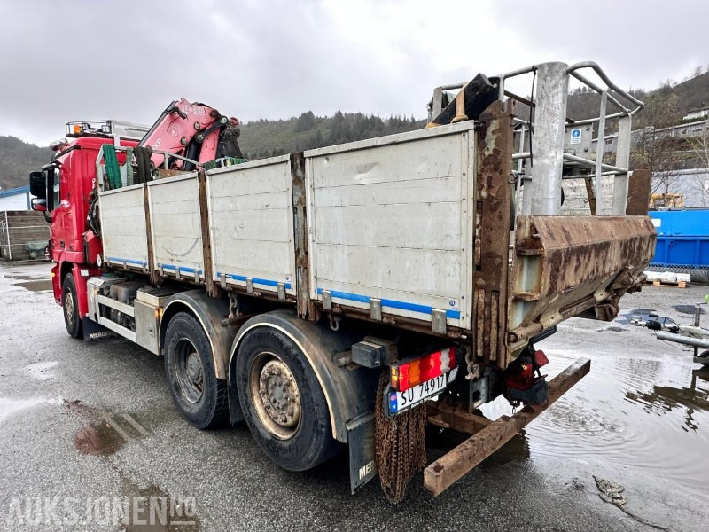 2009 Mercedes-Benz 2551L/42 6X2M Kranbil m/Fassi F235XP kran | Luft foran og bak | Krok og plan, 305520km - Camion cu macara: Foto 3 2009 Mercedes-Benz 2551L/42 6X2M Kranbil m/Fassi F235XP kran | Luft foran og bak | Krok og plan, 305520km - Camion cu macara: Foto 3