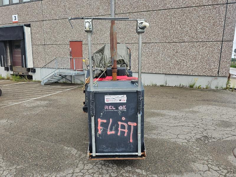 2011 RELLOK Cutting Solutions RSF 750 - fullhydraulisk veisag/gulvsag for asfalt/betong - Echipamente de constructii: Foto 2 2011 RELLOK Cutting Solutions RSF 750 - fullhydraulisk veisag/gulvsag for asfalt/betong - Echipamente de constructii: Foto 2