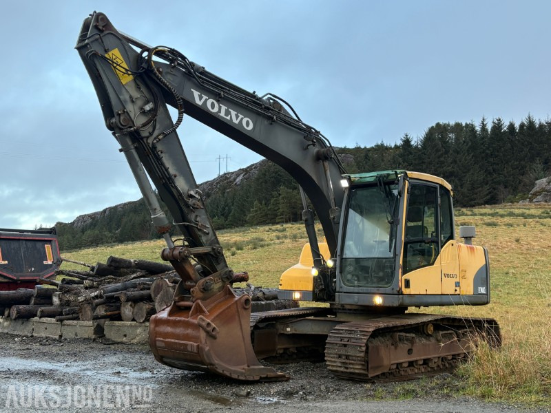 2011 Volvo EC140CL - 9 290 MOTORTIMER - Excavator: Foto 1 2011 Volvo EC140CL - 9 290 MOTORTIMER - Excavator: Foto 1