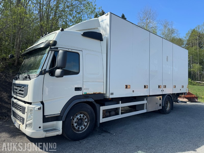 2011 Volvo FM-330 skapbil med full sideåpning og løftelem - Camion furgon: Foto 1 2011 Volvo FM-330 skapbil med full sideåpning og løftelem - Camion furgon: Foto 1