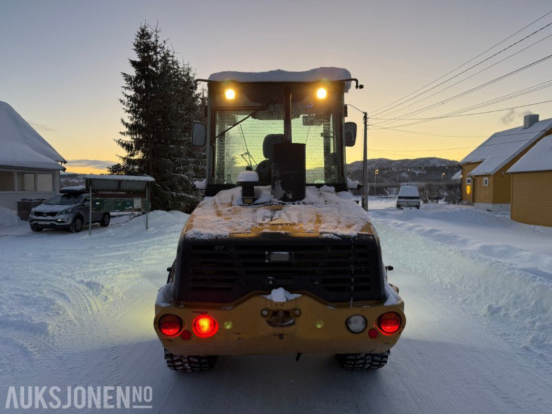 2012 Cat 907H2 - Planeringsskuffe - Pallegaffler - 3646T - Încărcător frontal pe pneuri: Foto 5 2012 Cat 907H2 - Planeringsskuffe - Pallegaffler - 3646T - Încărcător frontal pe pneuri: Foto 5