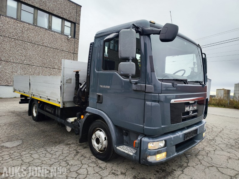 2012 MAN TGL 8.220 Planbil med Hiab XS 055 B-2 HIDUO kran - Camion cu macara: Foto 4 2012 MAN TGL 8.220 Planbil med Hiab XS 055 B-2 HIDUO kran - Camion cu macara: Foto 4