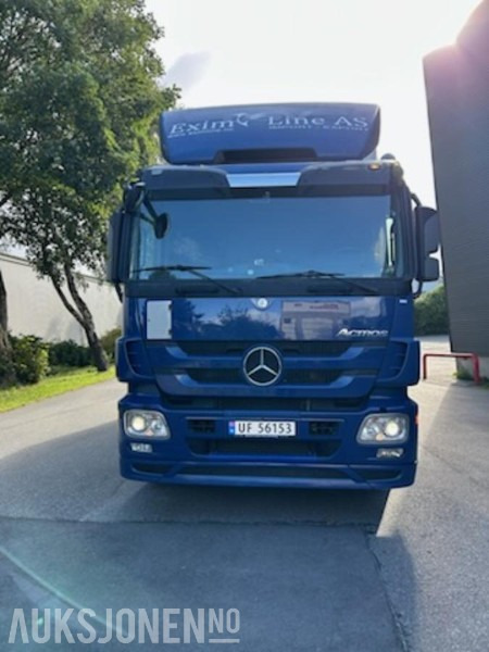 2012 Mercedes-Benz ACTROS skapbil/thermo med frys - Bilen har full service historikk - 573000 km. - Camion furgon: Foto 2 2012 Mercedes-Benz ACTROS skapbil/thermo med frys - Bilen har full service historikk - 573000 km. - Camion furgon: Foto 2
