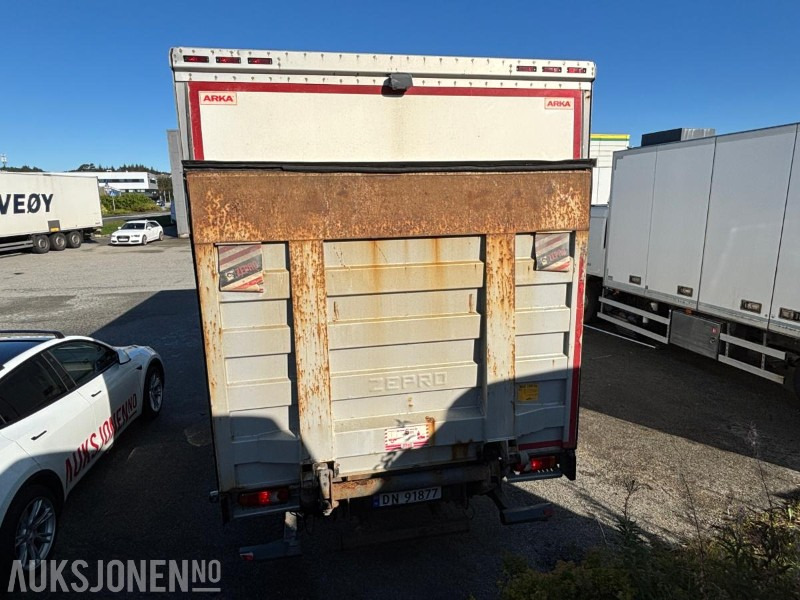 2012 VOLVO FL-290 SKAPBIL. FULL SIDEÅPNING OG ZEPRO BAKLØFT. 18PALLER - Camion furgon: Foto 4 2012 VOLVO FL-290 SKAPBIL. FULL SIDEÅPNING OG ZEPRO BAKLØFT. 18PALLER - Camion furgon: Foto 4