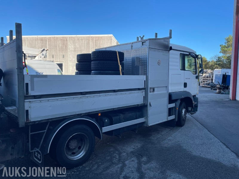 2013 MAN TGM 15.290 E- verkspåbygg med bakmontert kran og vinsj EU godkjent til 28.02.2026 110.980km - Camion platformă, Camion cu macara: Foto 5 2013 MAN TGM 15.290 E- verkspåbygg med bakmontert kran og vinsj EU godkjent til 28.02.2026 110.980km - Camion platformă, Camion cu macara: Foto 5