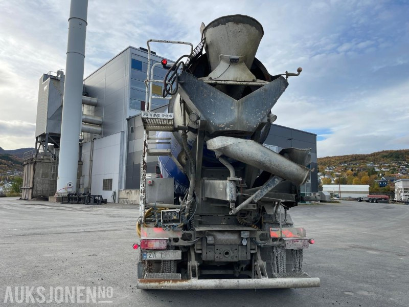 2013 Volvo FMX 460 4-akslet betongbil med kun 173054 km - Autobetonieră: Foto 5 2013 Volvo FMX 460 4-akslet betongbil med kun 173054 km - Autobetonieră: Foto 5