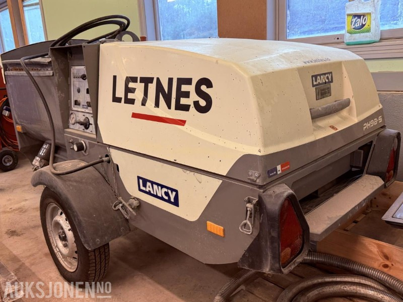 2015 Lancy Gysepumpe PH9-TCL - 275,4 Timer - Echipamente de constructii: Foto 4 2015 Lancy Gysepumpe PH9-TCL - 275,4 Timer - Echipamente de constructii: Foto 4