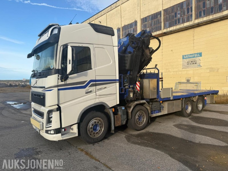 2015 Volvo FH KRANBIL SERVICEAVTALE LAV KM NY EU FASSI F660 KRAN EURO 6. - Camion cu macara: Foto 1 2015 Volvo FH KRANBIL SERVICEAVTALE LAV KM NY EU FASSI F660 KRAN EURO 6. - Camion cu macara: Foto 1