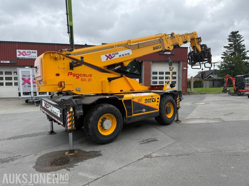 2016 Dieci PEGASUS 50.21 RUNDTOMSVINGENDE TELESKOPTRUCK M/PALLEGAFLER OG SKUFF - SERVICEHISTORIKK - Stivuitor telescopic: Foto 5 2016 Dieci PEGASUS 50.21 RUNDTOMSVINGENDE TELESKOPTRUCK M/PALLEGAFLER OG SKUFF - SERVICEHISTORIKK - Stivuitor telescopic: Foto 5