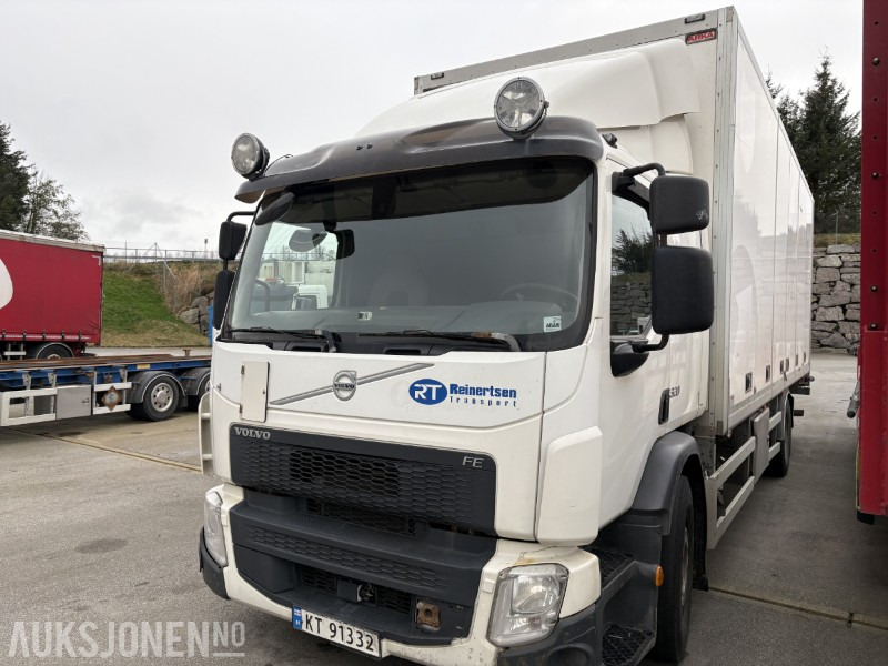 2016 VOLVO FE 320 4X2. SKAPBIL. EU-GODKJENT 05.25. FULL SIDEÅPNING. ZEPRO LØFTELEM. EURO6. REPOBJEKT - Camion furgon: Foto 1 2016 VOLVO FE 320 4X2. SKAPBIL. EU-GODKJENT 05.25. FULL SIDEÅPNING. ZEPRO LØFTELEM. EURO6. REPOBJEKT - Camion furgon: Foto 1