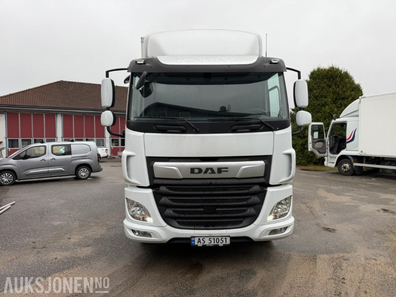 2017 DAF CF 310 SKAPBIL M/FULL SIDEÅPNING 18 PALLER SERVICEHISTORIKK. - Camion furgon: Foto 5 2017 DAF CF 310 SKAPBIL M/FULL SIDEÅPNING 18 PALLER SERVICEHISTORIKK. - Camion furgon: Foto 5