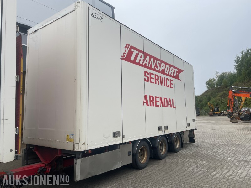 2017 Ekeri Skaphenger 3 akslet m/full sideåpning - Remorcă furgon: Foto 1 2017 Ekeri Skaphenger 3 akslet m/full sideåpning - Remorcă furgon: Foto 1