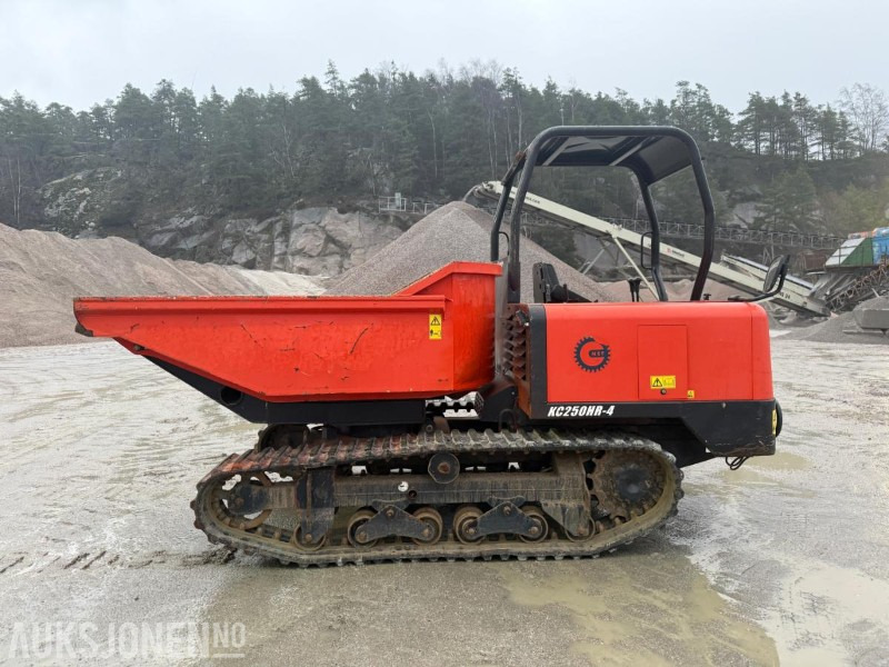 2017 Kubota KC 250 HR-4 RUNDTOMSVINGENDE BELTEDUMPER SERVICEHISTORIKK. - Autobasculantă: Foto 3 2017 Kubota KC 250 HR-4 RUNDTOMSVINGENDE BELTEDUMPER SERVICEHISTORIKK. - Autobasculantă: Foto 3