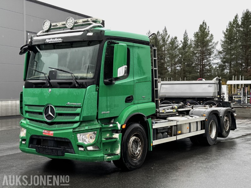 2017 MERCEDES-BENZ ACTROS 2546 6X2 KROKBIL JOAB EURO6 RETARDER VBG KAMERA LUFTFJÆRING - Camion cu cârlig: Foto 1 2017 MERCEDES-BENZ ACTROS 2546 6X2 KROKBIL JOAB EURO6 RETARDER VBG KAMERA LUFTFJÆRING - Camion cu cârlig: Foto 1