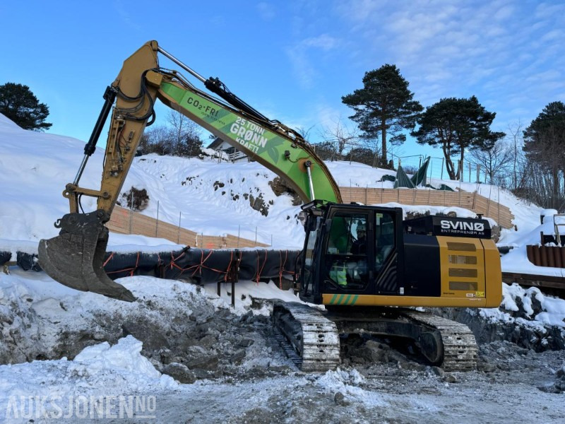 2018 Cat 323FL Z-Line - Elektrisk gravemaskin med R8 Rototilt - Sentralsmøring - 3 skuffer - Makin 3D GPS Maskinstyring - Excavator: Foto 1 2018 Cat 323FL Z-Line - Elektrisk gravemaskin med R8 Rototilt - Sentralsmøring - 3 skuffer - Makin 3D GPS Maskinstyring - Excavator: Foto 1